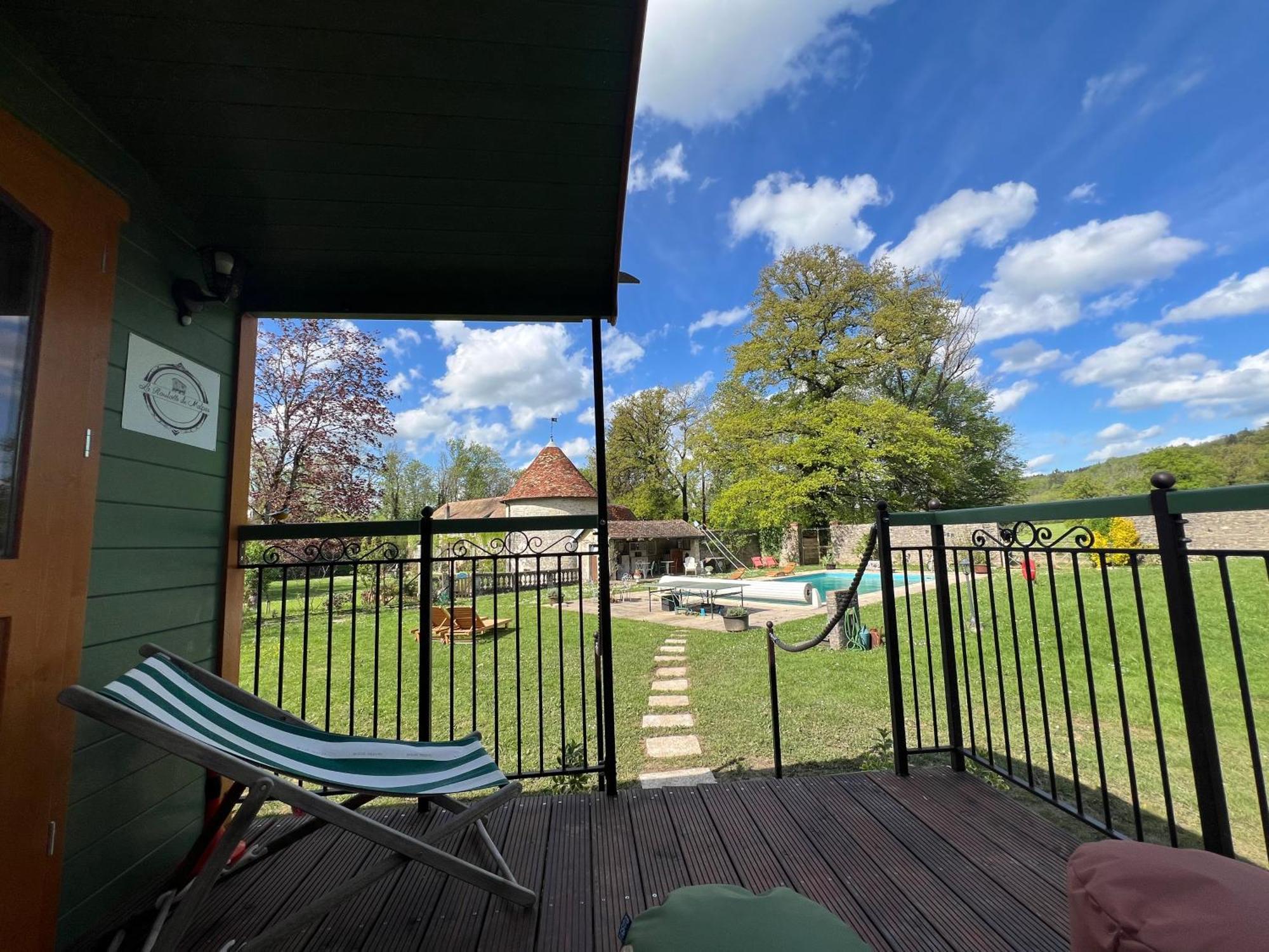 Bed and Breakfast La Roulotte Deluxe De Malpas Quingey Экстерьер фото