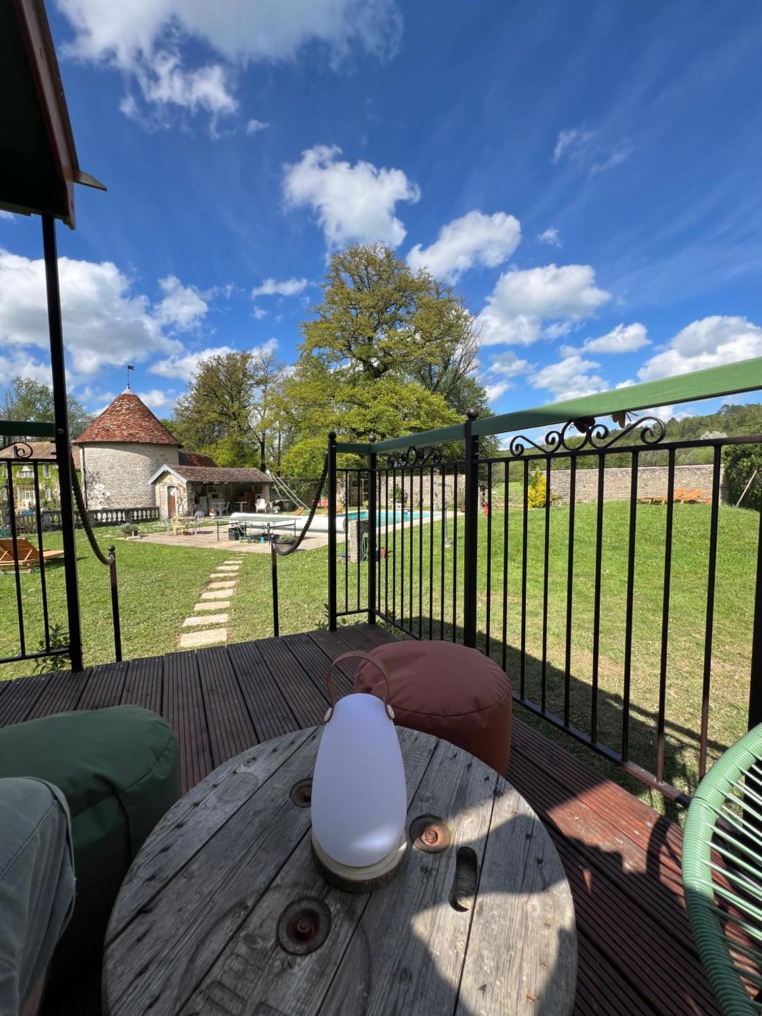 Bed and Breakfast La Roulotte Deluxe De Malpas Quingey Экстерьер фото