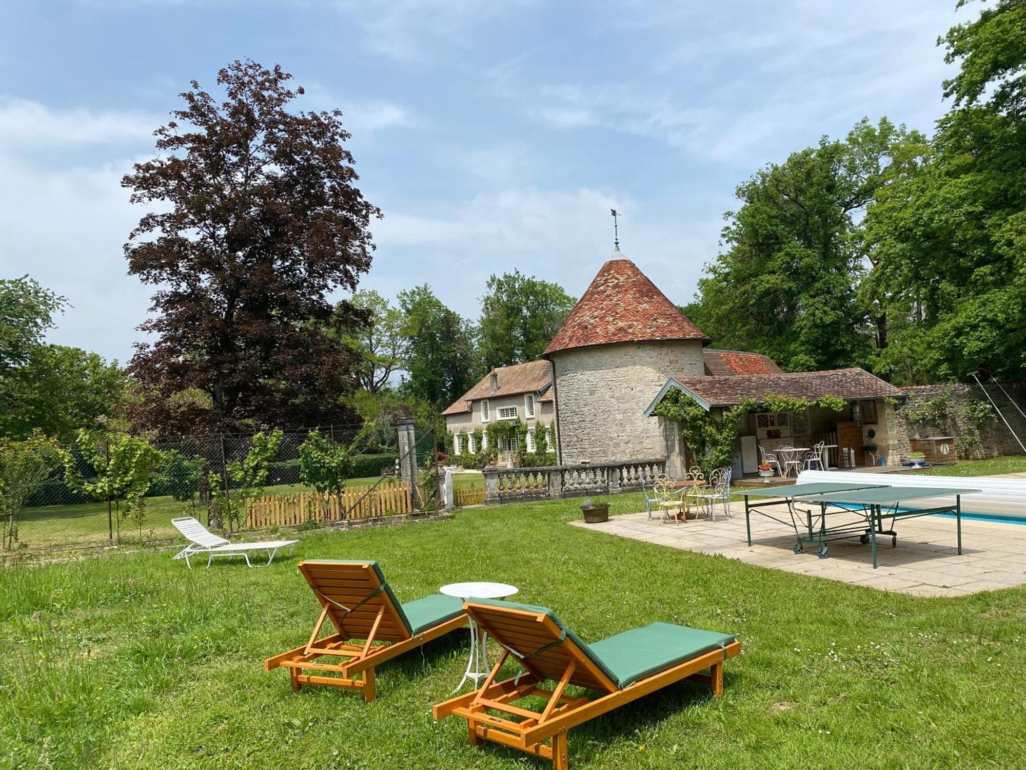 Bed and Breakfast La Roulotte Deluxe De Malpas Quingey Экстерьер фото